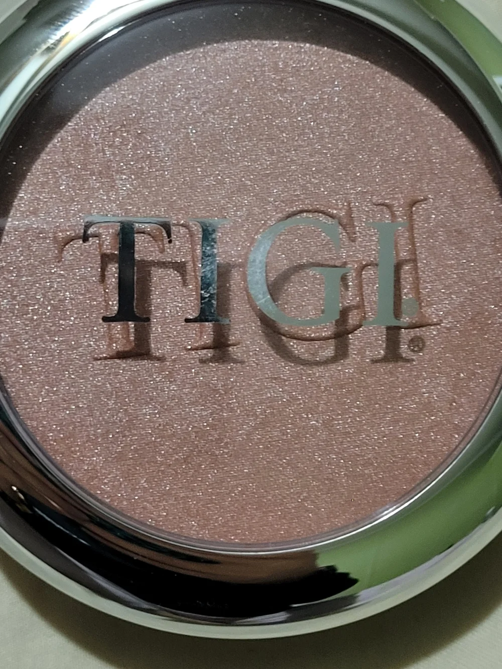N/A glamour shimmer